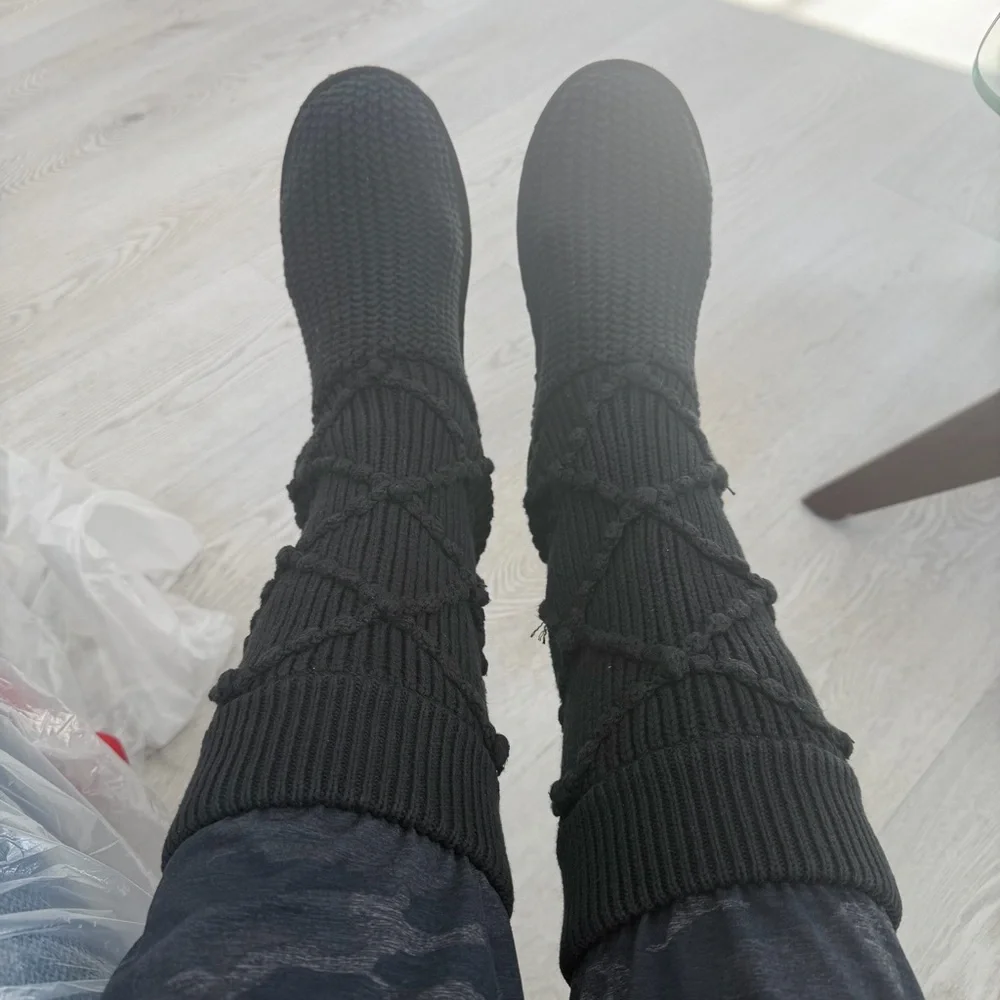 UGG Australia 'Classic Argyle' Black Textured Sweater Knit Boot Size 10